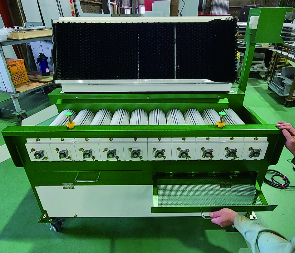 ALL_catalog_25L04_v0UcLBHh0b